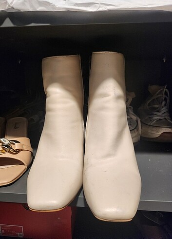 Deichmann 39 numara bot