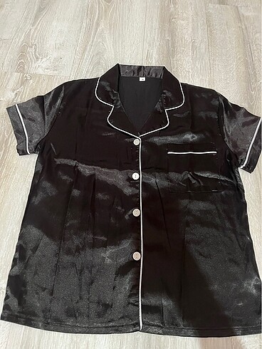 s Beden Saten pijama takımı