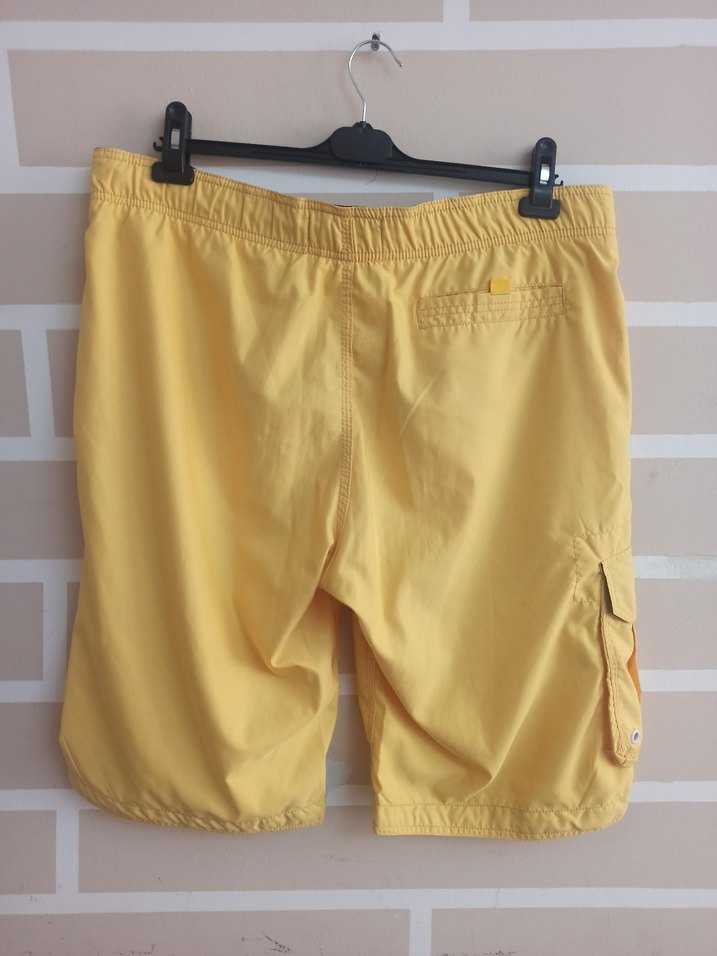 Abercombie & Fitch - Görsel 3