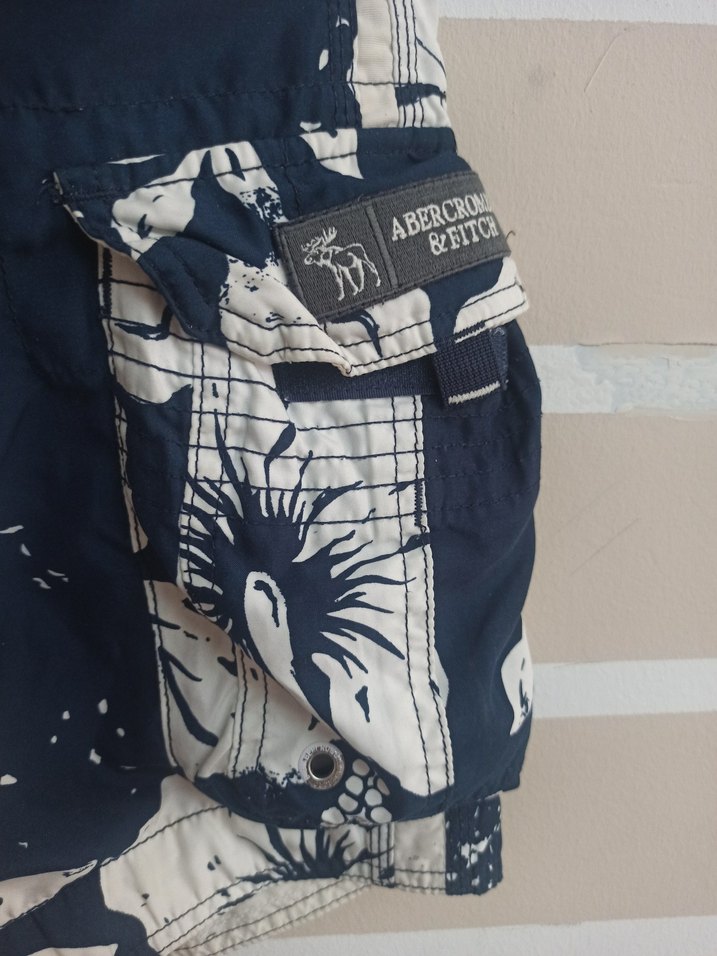 Abercombie & Fitch Şort - Görsel 2
