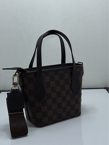 Beden LOUIS VUITTON