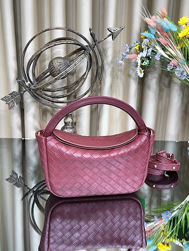 Bottega Veneta