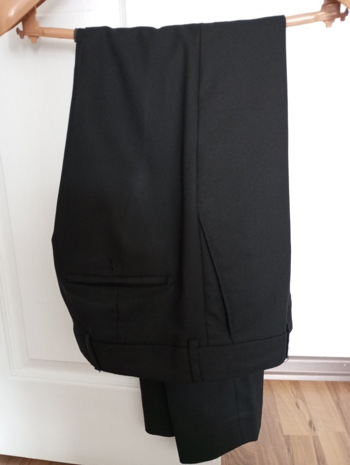 Düğmeli Siyah Erkek Takım Elbise - Görsel 4