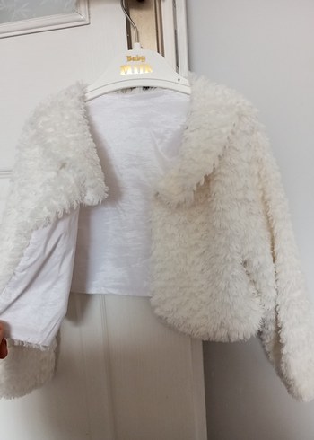 Kız Çocuk Beyaz Kürk Detaylı Bolero - Görsel 2