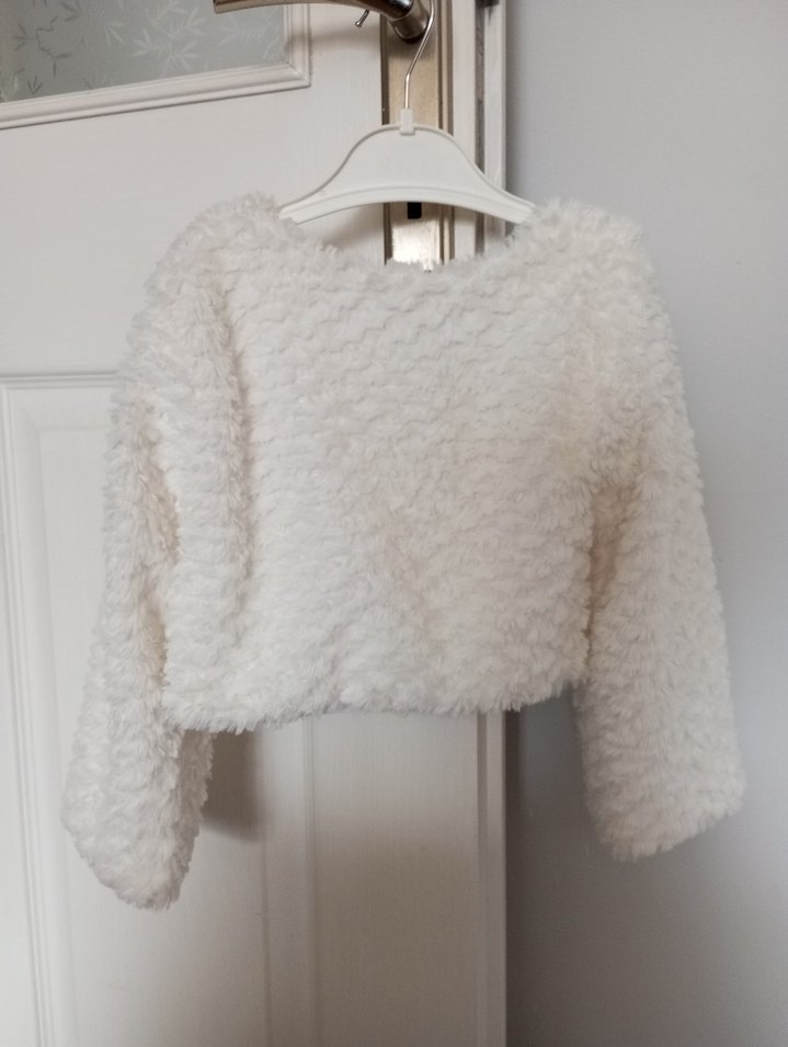 Kız Çocuk Beyaz Kürk Detaylı Bolero - Görsel 3