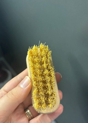 Bej Ahşap Saplı tırnak fırçası - Görsel 2