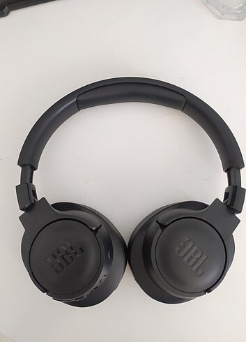 JBL 760 BT kulaklık Nc özellikli 
