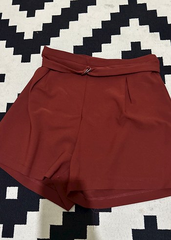 s Beden Bordo Yüksek Bel Kemerli Mini Şort