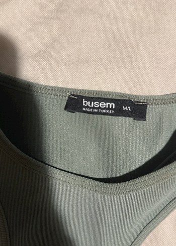 Diğer Yüksek Yakalı Kolsuz Kadın Atlet