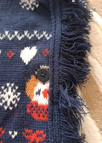 Kapüşonlu Nakışlı Kız Panço - Görsel 2