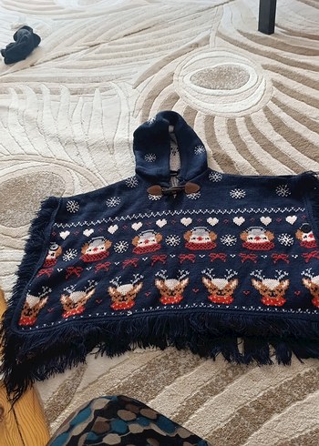 Kapüşonlu Nakışlı Kız Panço - Görsel 7