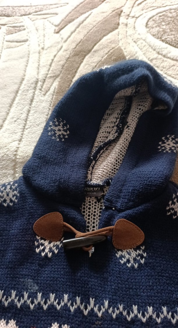 Kız Çocuk Çok Renkli Nakışlı Örgü Panço - Görsel 4