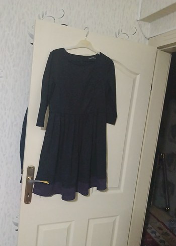 Siyah Midi Piliseli Uzun Kollu Kadın Elbise - Görsel 3