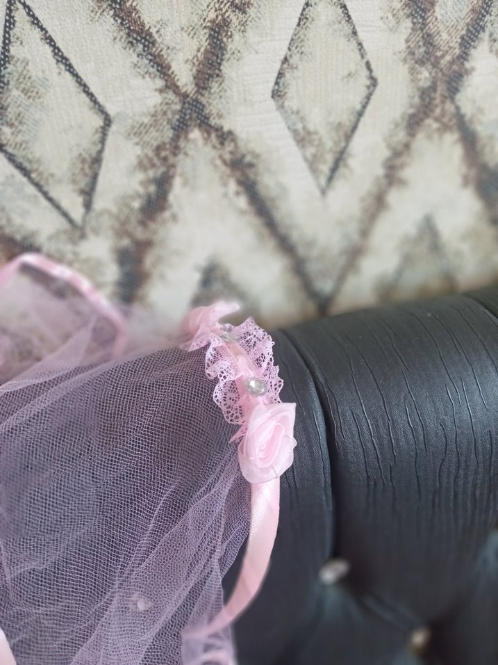 Pembe Dantel İşlemeli Gotik Saç Aksesuarı - Görsel 4