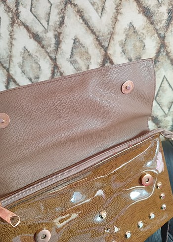 Kahverengi Parlak Kadın Deri Çanta - Görsel 4