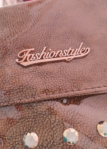 Kahverengi Parlak Kadın Deri Çanta - Görsel 5