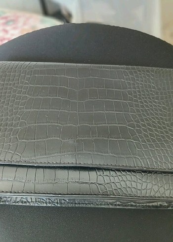 Gri Yılan Derisi Desenli Deri Kadın Portföy Çanta - Görsel 2