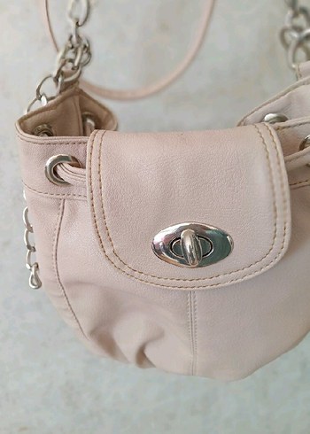 Bej Zincir Detaylı Kadın Deri Çanta - Görsel 2