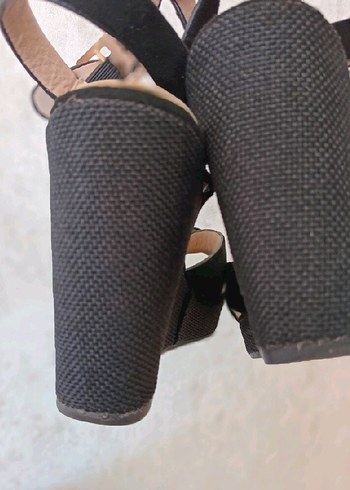 Siyah Süet Dolgu Topuklu Kadın Abiye Ayakkabı - Görsel 2