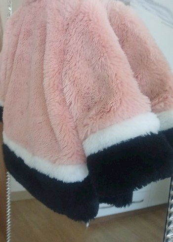 Peluş Detaylı Pembe Kız Çocuk Mont - Görsel 5