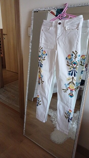 BEYAZ KOT PANTALON LAR
