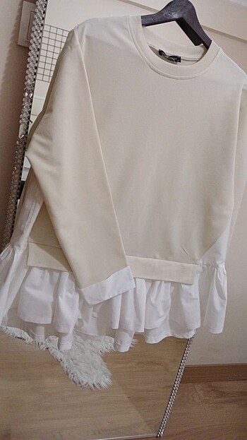 xl Beden ten rengi Renk XL BEDEN PAMUKLU SWİTTSORT 