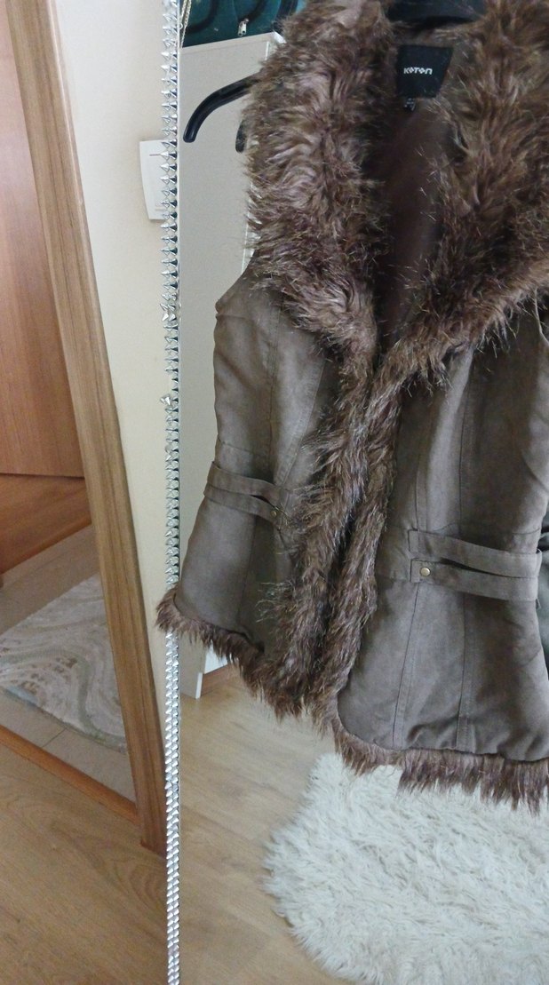 Kahverengi Suni Kürklü Kadın Süet Yelek - Görsel 4