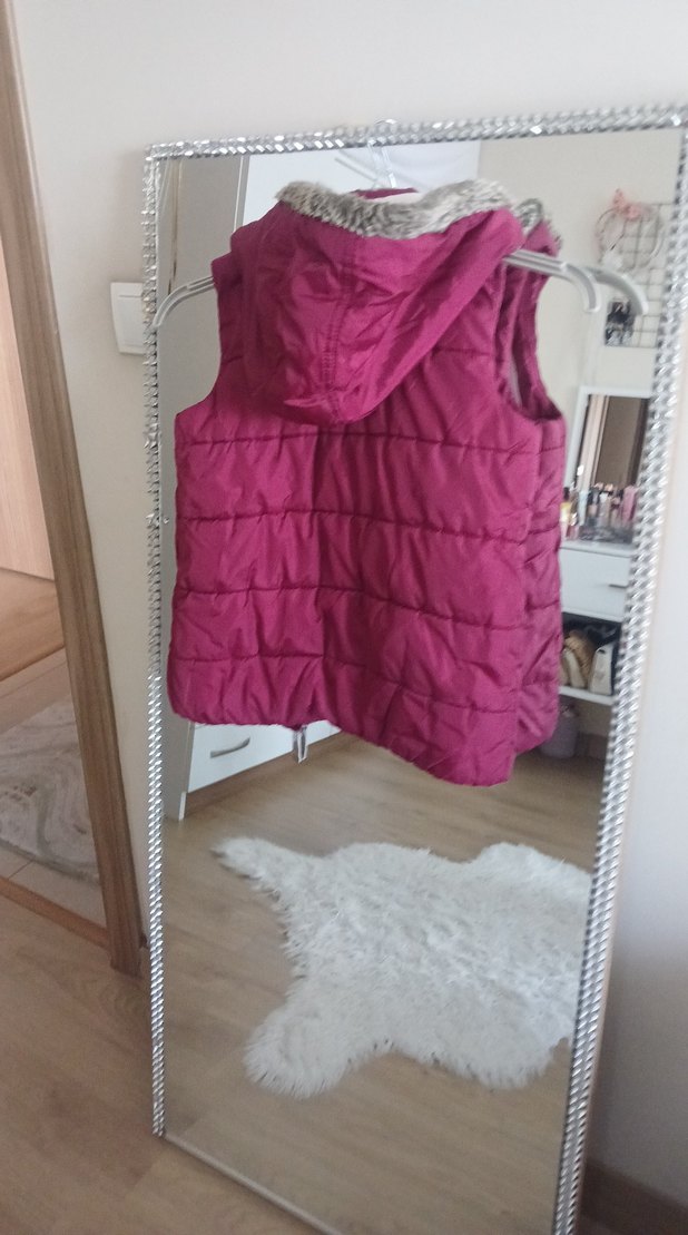 Bordo Kürklü Kız Çocuk Kapüşonlu Yelek - Görsel 5