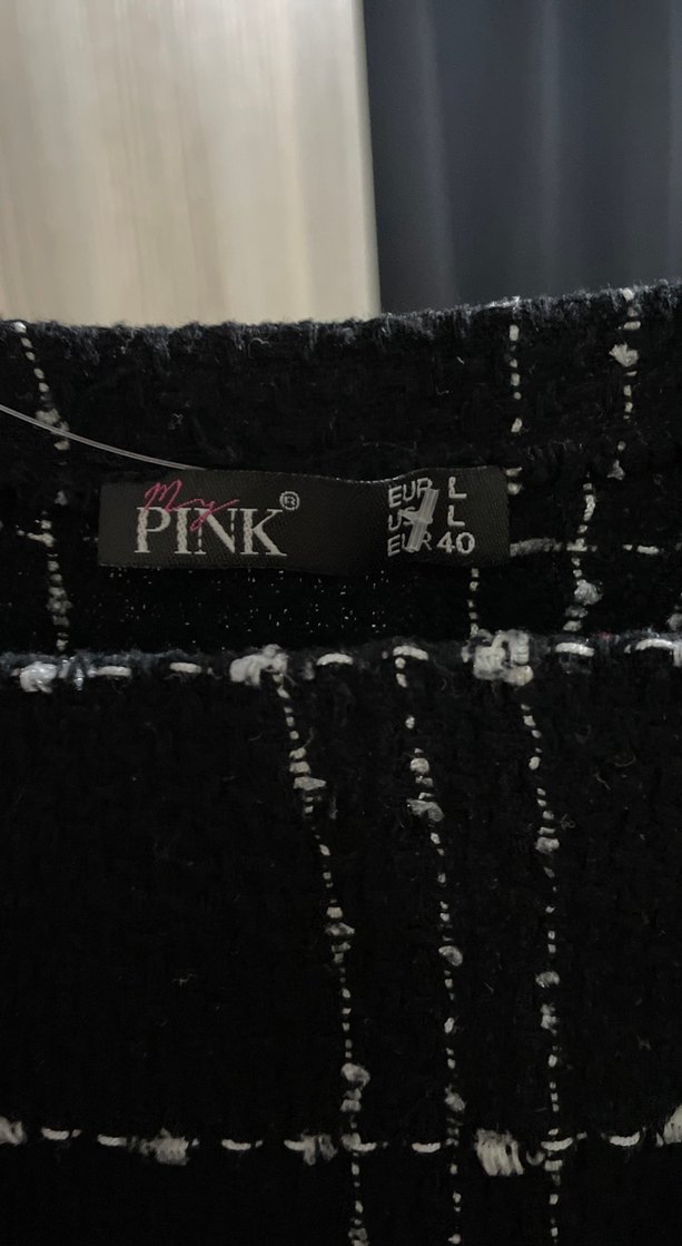 Siyah Kareli Askılı Mini Tulum - Görsel 3