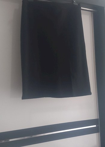 Kadın Siyah Midi Kalem Etek - Görsel 3