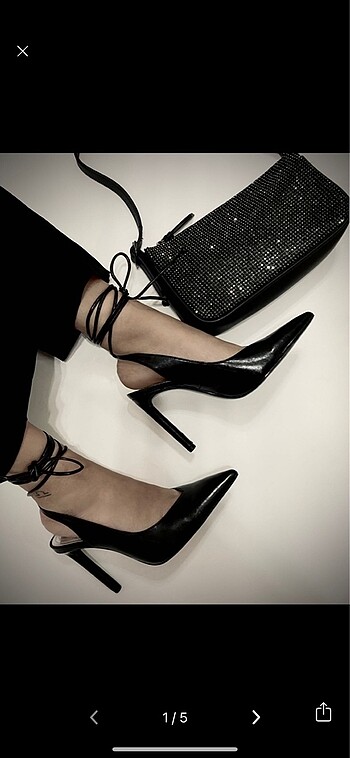 Bershka 10cm bağcıklı stiletto