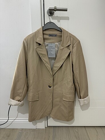 bej deri blazer