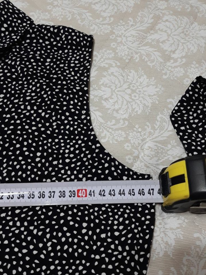 Desenli Siyah Uzun Kolluksuz Kadın Elbise - Görsel 4