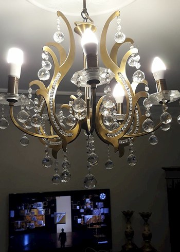 Kristal Detaylı Koyu Altın Avize - Görsel 2