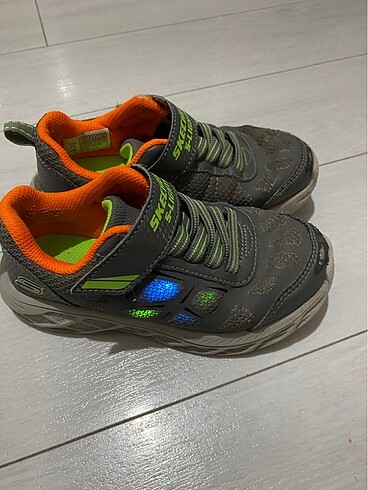 Skechers Ayakkabı