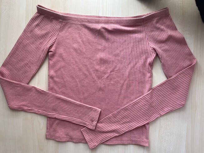 Pembe üst