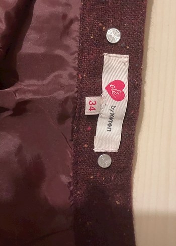 Bordo Düğmeli Mini Etek - Görsel 3