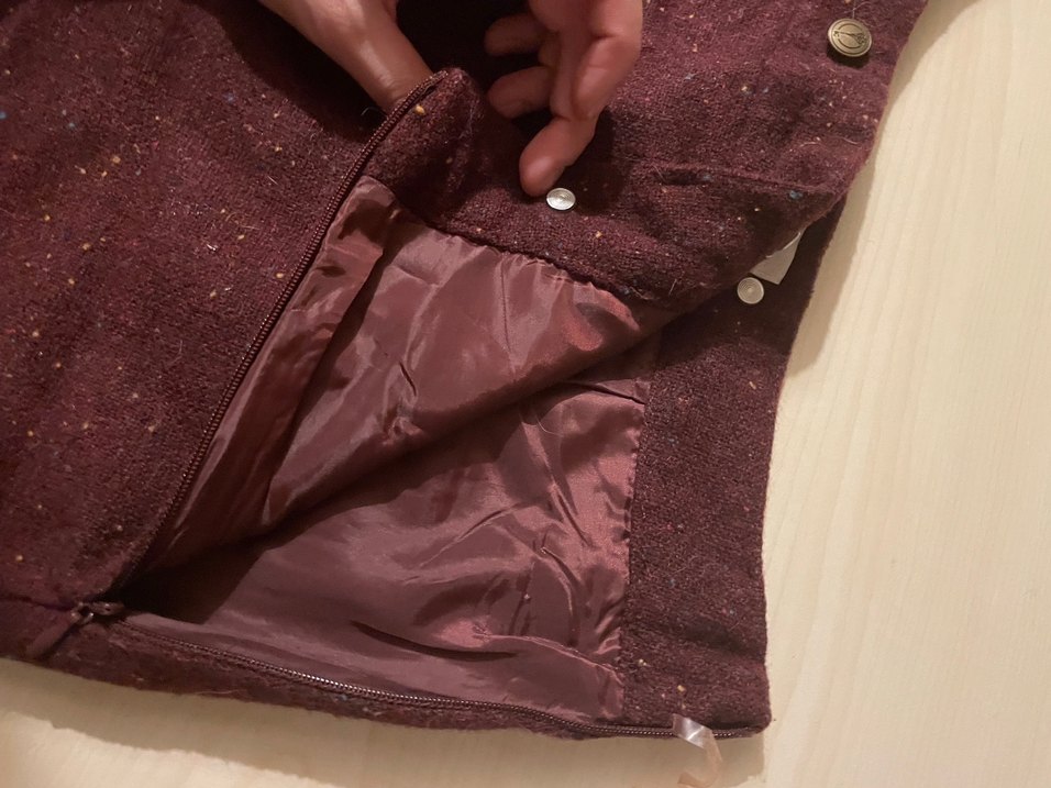 Bordo Düğmeli Mini Etek - Görsel 2