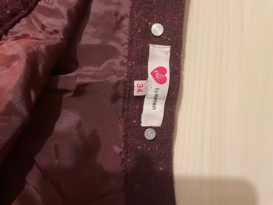 Bordo Düğmeli Mini Etek - Görsel 3