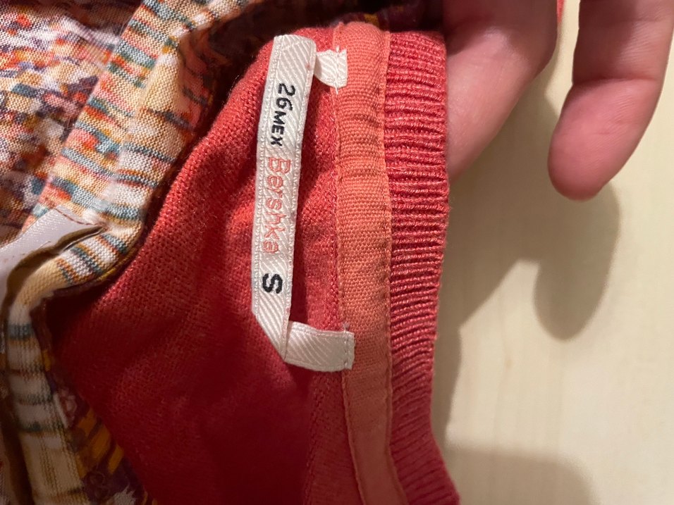 Nar çiçeği neşeli bir hırka - Görsel 2