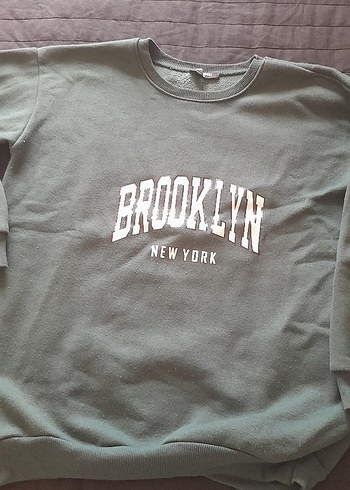 Brooklyn Baskılı haki renki Kadın Sweatshirt