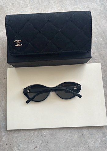 Beden CHANEL Siyah Tokalı Kadın Gözlüğü İLAN AÇTIRIN