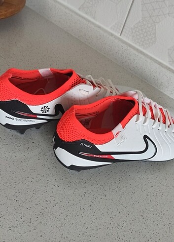 42 Beden Nike tiempo krampon