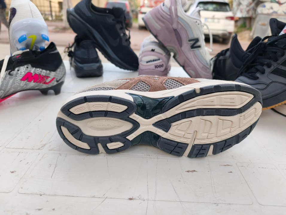 Asic Spor Ayakkabı - Görsel 3