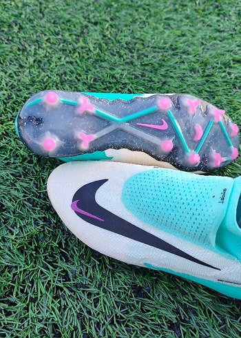Nike phantom Futbol Ayakkabısı - Görsel 3
