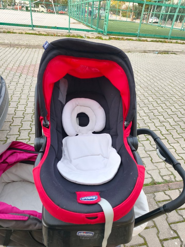 Kahverengi ve gri bebek arabası - Görsel 4