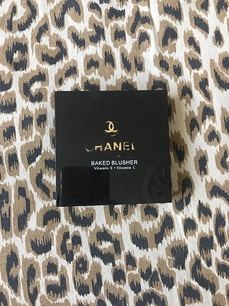  Beden Chanel allık