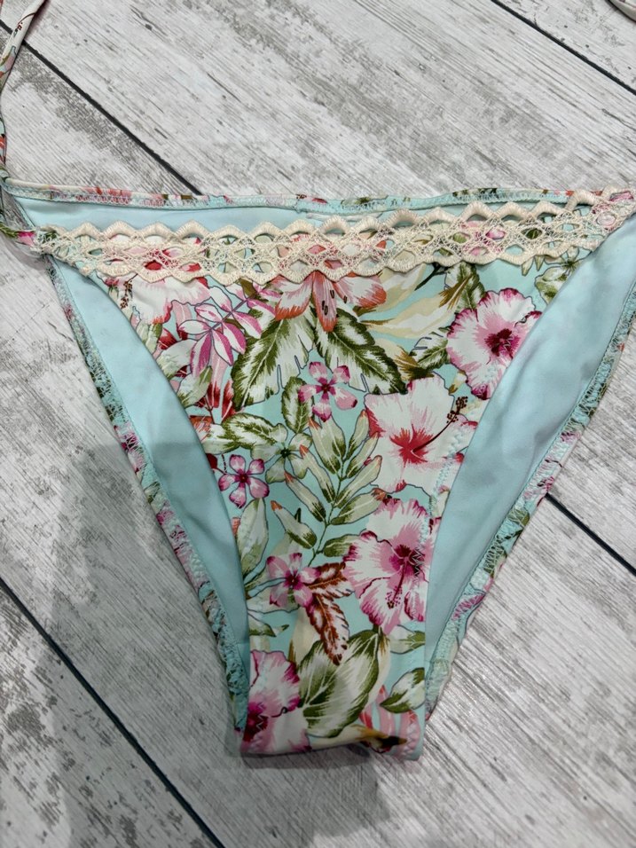 Kırmızı İnce Askılı Kadın Mayo ve bikini - Görsel 5