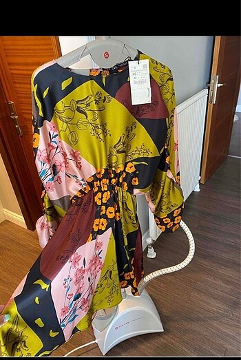 Zara saten mini elbise - Görsel 5