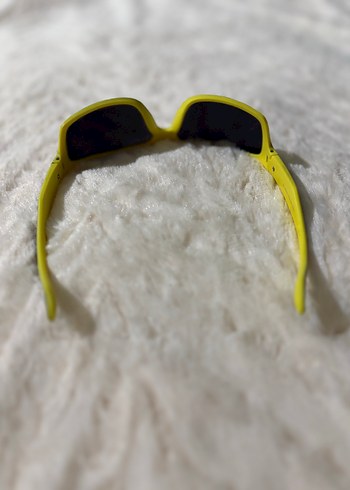 Sarı Kenarlı Siyah erkek Güneş Gözlüğü - Görsel 4